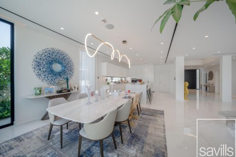 Vila v Jumeirah Golf Estates, Dubai, SAE 5 ložnice, 879 m² Č.: 635230 - fotografie 23