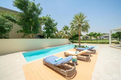 Vila v Jumeirah Golf Estates, Dubai, SAE 5 ložnice, 879 m² Č.: 635230 - fotografie 29
