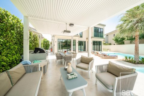 Vila v Jumeirah Golf Estates, Dubai, SAE 5 ložnice, 879 m² Č.: 635230 - fotografie 30