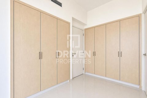 Vilă de vânzare în Dubai, EAU 6 dormitoare, 426.7 mp. №766976 - poză 13