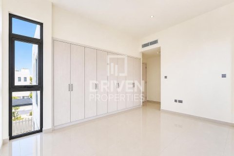 Vilă de vânzare în Dubai, EAU 6 dormitoare, 426.7 mp. №766976 - poză 15