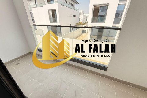 Villa Sharjah Waterfront Cityjā, AAE 4 istabas, 418 m2 Nr. 638084 - attēls 17