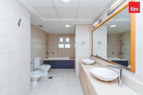 Снять в аренду квартиру в Пальма Джумейра, Дубай, ОАЭ 3 спальни, 206.1м2, № 640413 - фото 20