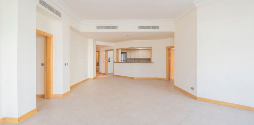 Huoneisto Palm Jumeirah, Dubai, Arabiemiraatit 3 makuuhuonetta, 205.6 m2 № 640413