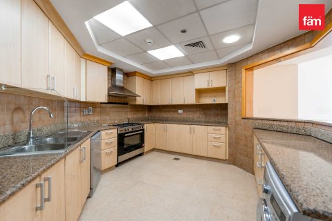 Снять в аренду квартиру в Пальма Джумейра, Дубай, ОАЭ 3 спальни, 206.1м2, № 640413 - фото 17