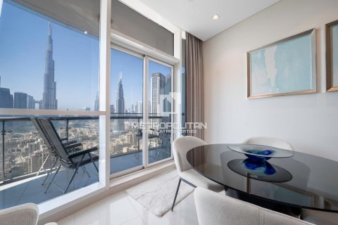 Appartamento in vendita a Downtown Dubai (Downtown Burj Dubai), Dubai, EAU 2 camere da letto, 115 mq. № 664210 - foto 6