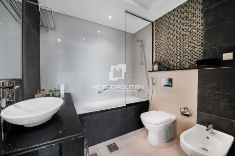 Appartamento in vendita a Downtown Dubai (Downtown Burj Dubai), Dubai, EAU 2 camere da letto, 115 mq. № 664210 - foto 9