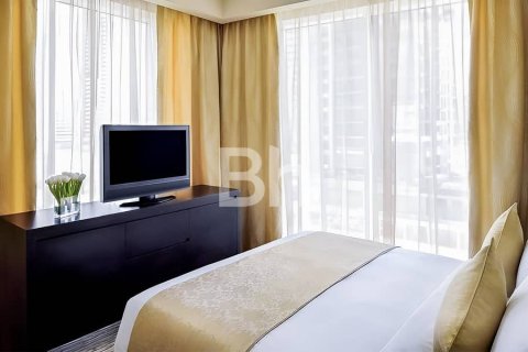 Apar-hotel de vânzare în Jumeirah Lake Towers, Dubai, EAU 1 dormitor, 64 mp.  №730614 - poză 2