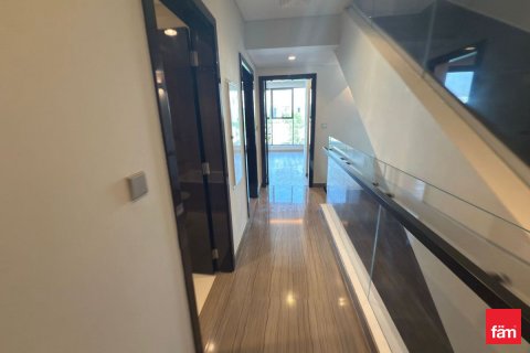 Vilë në Dubai, Emiratet e Bashkuara Arabe 6 dhoma gjumi, 292.7 m2. № 641357 - Foto 8