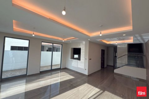 Vilë në Dubai, Emiratet e Bashkuara Arabe 6 dhoma gjumi, 292.7 m2. № 641357 - Foto 2