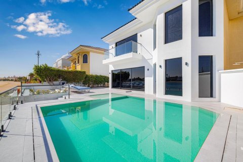 וילה להשכרה ב Palm Jumeirah, Dubai, איחוד האמירויות  6 חדרי שינה, 622 מ"ר, מספר 642108 - תמונה 4