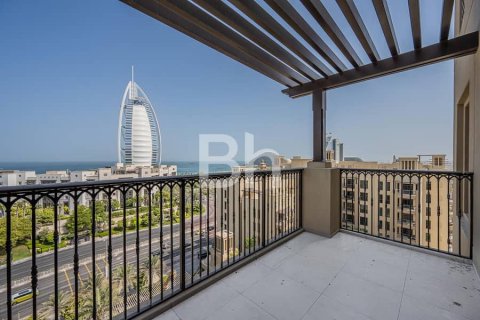 Lägenhet uthyres i Umm Suqeim, Dubai, UAE 3 sovrum, 174 kvm Nr. 643444 - fotografi 11