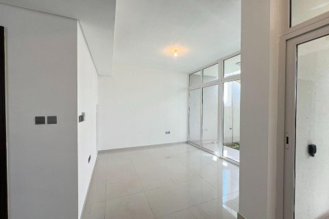 Városi lakóépület itt: DAMAC Hills (Akoya by DAMAC), Dubai, EAE, 3 hálószoba, 167 m², azonosító: 682426 - fénykép 5