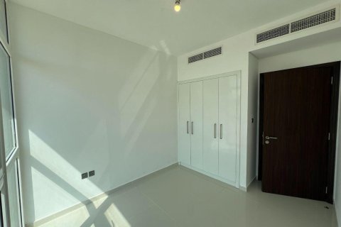 Városi lakóépület itt: DAMAC Hills (Akoya by DAMAC), Dubai, EAE, 3 hálószoba, 167 m², azonosító: 682426 - fénykép 21