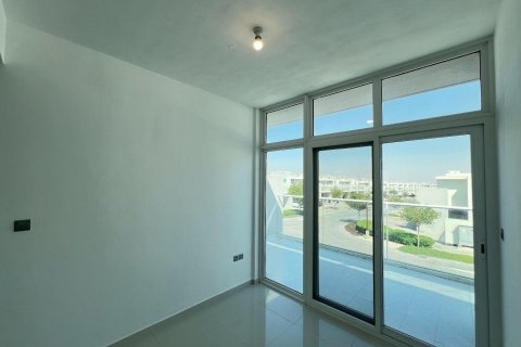 Városi lakóépület itt: DAMAC Hills (Akoya by DAMAC), Dubai, EAE, 3 hálószoba, 167 m², azonosító: 682426 - fénykép 13