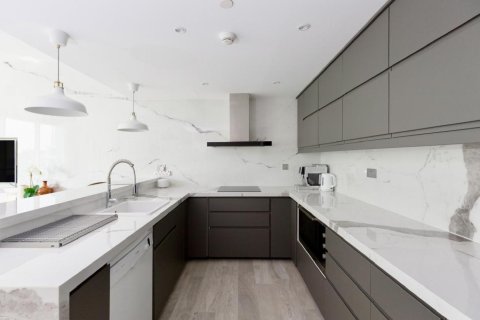 Leilighet til salgs i Jumeirah Beach Residence, Dubai, Emiratene 3 soverom, 214 kvm Nr. 682428 - Foto 7