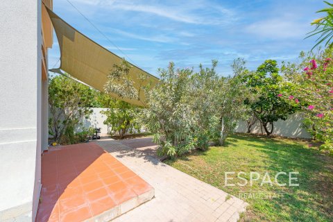 Villa zum Verkauf in The Springs, Dubai, VAE 3 Schlafzimmer, 209 m2 Nr. 649899 - Foto 2