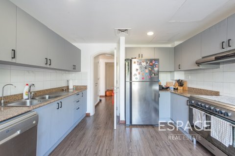 Villa zum Verkauf in The Springs, Dubai, VAE 3 Schlafzimmer, 209 m2 Nr. 649899 - Foto 6
