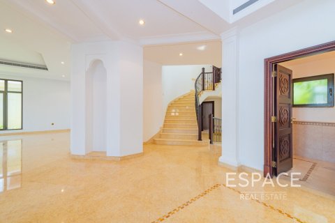 Villa till försäljning i Palm Jumeirah, Dubai, UAE 6 sovrum, 650 kvm Nr. 649915 - fotografi 11