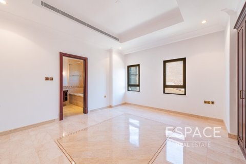 Villa till försäljning i Palm Jumeirah, Dubai, UAE 6 sovrum, 650 kvm Nr. 649915 - fotografi 17