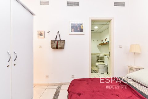Villa te koop in The Springs, Dubai, VAE 3 slaapkamers, 237 vr.m., nr 649897 - foto 13