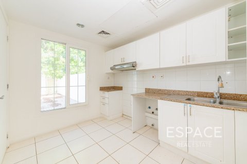 Huvila The Springs, Dubai, Arabiemiraatit 2 makuuhuonetta, 167 m2 № 649898 - kuva 7