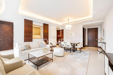 Квартира в Даунтаун Дубай (Даунтаун Бурдж Дубай), Дубай, ОАЕ 2 спальні, 141м2 № 684539