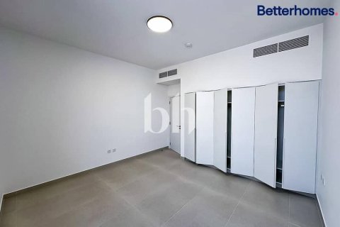 Casa urbana para venda em Tilal City, Sharjah, EAU 4 quartos, 246 m2 № 642897 - foto 2