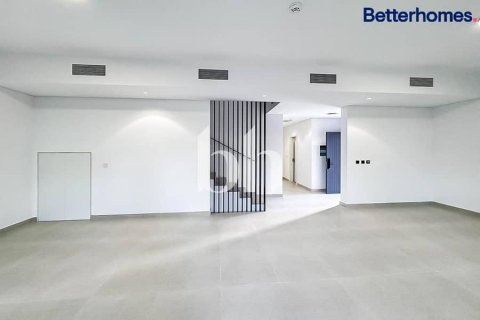 וילה למכירה ב Tilal City, Sharjah, איחוד האמירויות  4 חדרי שינה, 388 מ"ר, מספר 642900 - תמונה 1
