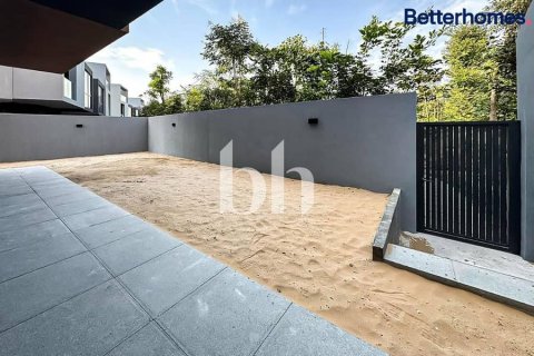 וילה למכירה ב Tilal City, Sharjah, איחוד האמירויות  4 חדרי שינה, 388 מ"ר, מספר 642900 - תמונה 17