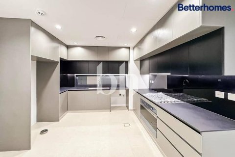וילה למכירה ב Tilal City, Sharjah, איחוד האמירויות  4 חדרי שינה, 388 מ"ר, מספר 642900 - תמונה 16