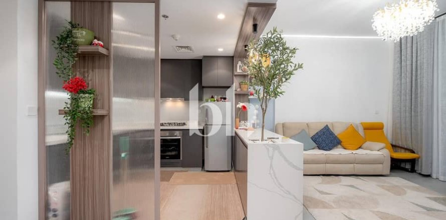 Apartamento en Aljada, Sharjah, EAU 2 dormitorios, 108 m² № 642899
