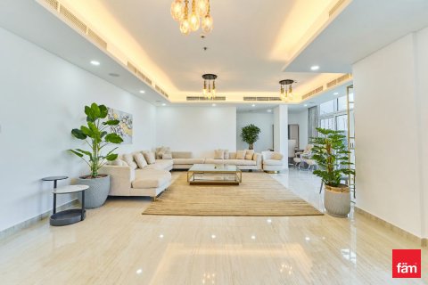 Apartament de închiriat în Palm Jumeirah, Dubai, EAU 3 dormitoare, 541.1 mp.  №686238 - poză 11