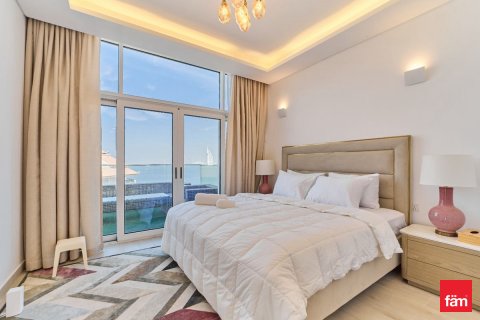 Apartament de închiriat în Palm Jumeirah, Dubai, EAU 3 dormitoare, 541.1 mp.  №686238 - poză 17