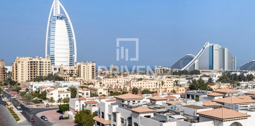 Apartemen di Umm Suqeim, Dubai, UEA 1 kamar tidur, 69.58 m2 nomor 745865