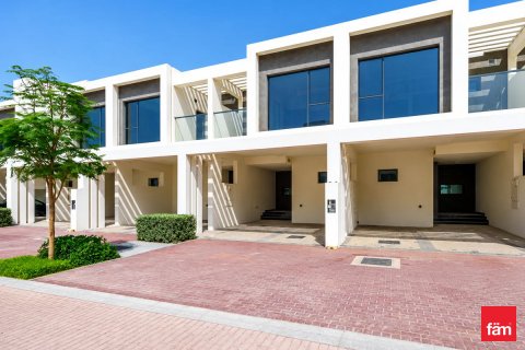 Willa w Dubai, ZEA 3 sypialnie, 138 mkw. nr 717918