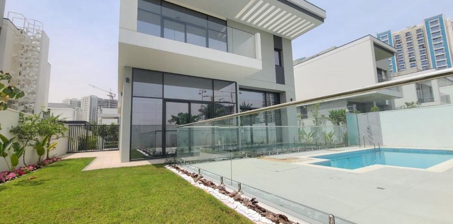 Villa itt: Al Furjan, Dubai, EAE, 4 hálószoba, 469.2 m², azonosító: 717932