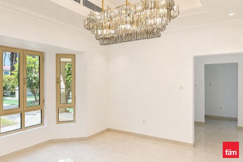Villa à louer à Jumeirah Islands, Dubai, EAU 4 chambres, 933 m2 № 717919 - photo 7