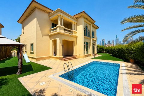 Willa w Jumeirah Islands, Dubai, ZEA 4 sypialnie, 933 mkw. nr 717919
