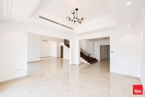 Villa à louer à Jumeirah Islands, Dubai, EAU 4 chambres, 933 m2 № 717919 - photo 5