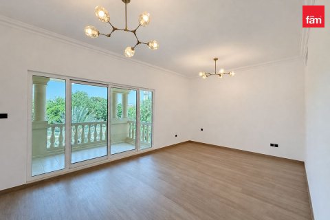 Villa zur Miete in Jumeirah Islands, Dubai, VAE 4 Schlafzimmer, 933 m2 Nr. 717919 - Foto 18