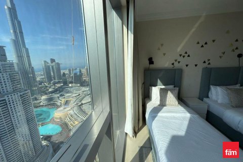 Apartment til salg i Downtown Dubai (Downtown Burj Dubai), Dubai, UAE 3 soveværelser, 169.5 kvm № 641692 - foto 9