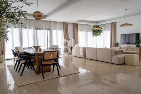 Müüa ridamaja asukohaga Dubai Land, AÜE: 3 magamistoaga, 284 m² Nr 630603 - pilt 8