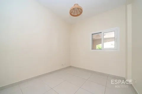 Villa in affitto a The Springs, Dubai, EAU 3 camere da letto, 228 mq. № 661277 - foto 6