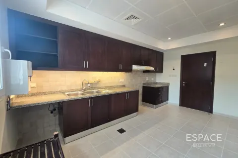 Rijtjeshuis te huur in Arabian Ranches, Dubai, VAE 3 slaapkamers, 234 vr.m., nr 661278 - foto 7