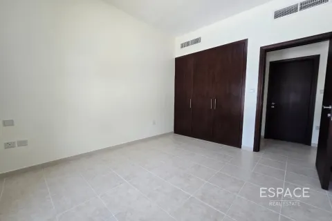 Rijtjeshuis te huur in Arabian Ranches, Dubai, VAE 3 slaapkamers, 234 vr.m., nr 661278 - foto 11