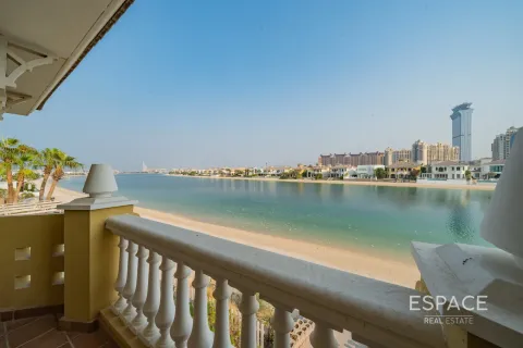 Palm Jumeirah, Dubai, BAE’de kiralık вилла 5 yatak odası, 465 m&sup2; No 661279 - fotoğraf 19