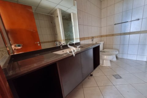 Apartman u Motor City, Dubai, UAE 2 spavaćih soba, 183 m2 Br. 688256 - fotografija 11