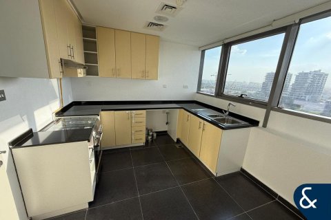 Lägenhet till försäljning i Dubai, UAE 2 sovrum, 158 kvm Nr. 671554 - fotografi 4