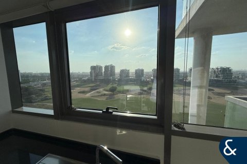 Lägenhet till försäljning i Dubai, UAE 2 sovrum, 158 kvm Nr. 671554 - fotografi 8